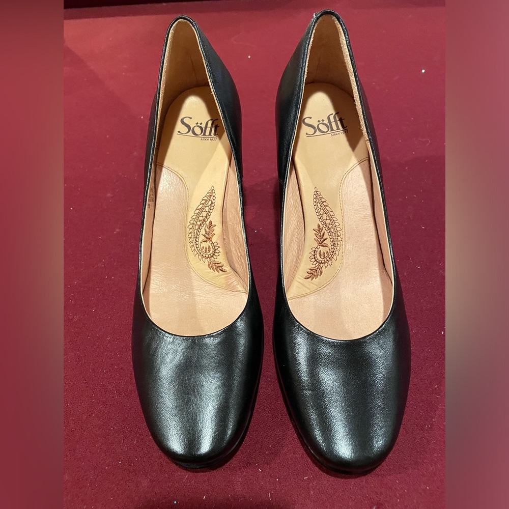 Soft Black 3 1/2” Heels 9 M Shoes